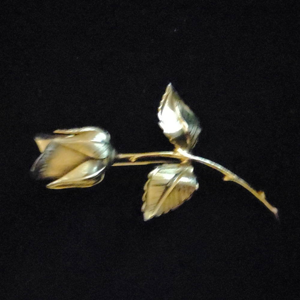 Giovanni Rose Vintage Gold Pin